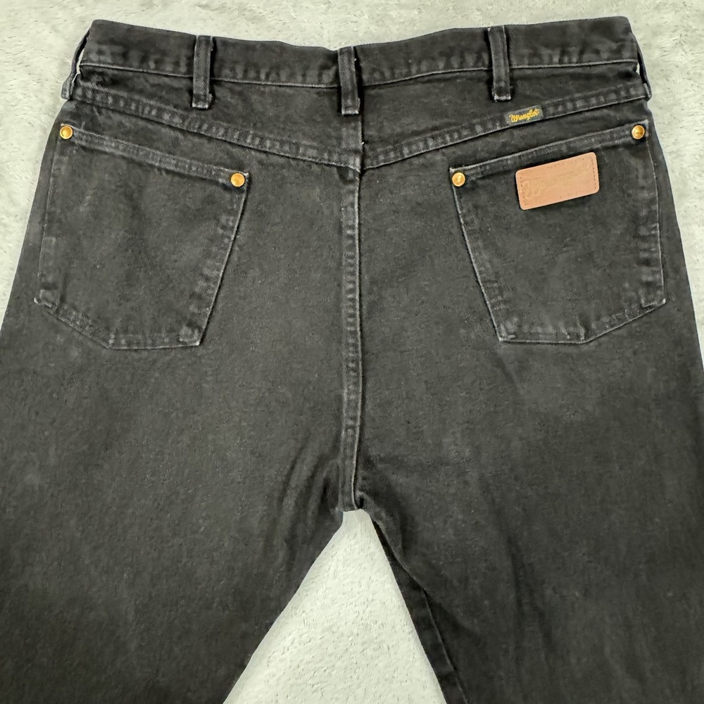 Vintage Wrangler Jeans Mens 38x32 13MWZWK Made In USA 90s Denim Western Straight - Picture 8 of 16